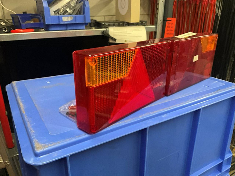 EDN 106.00 - 부착물 : 사진 1 EDN 106.00 - 부착물 : 사진 1