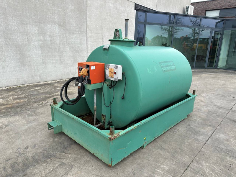 Emiliana Serbatoi BCM 3000 - 워터 펌프 : 사진 1 Emiliana Serbatoi BCM 3000 - 워터 펌프 : 사진 1