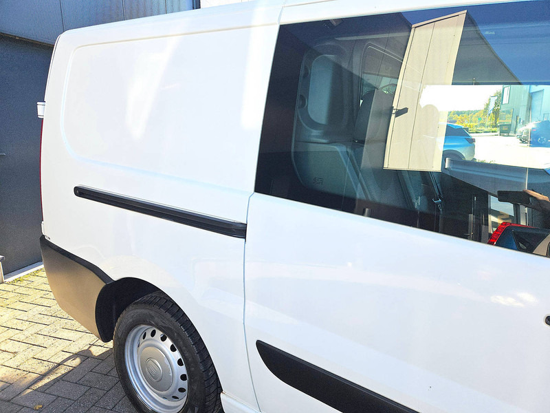 Fiat Scudo 130 MultiJet - 패널 밴 : 사진 5 Fiat Scudo 130 MultiJet - 패널 밴 : 사진 5