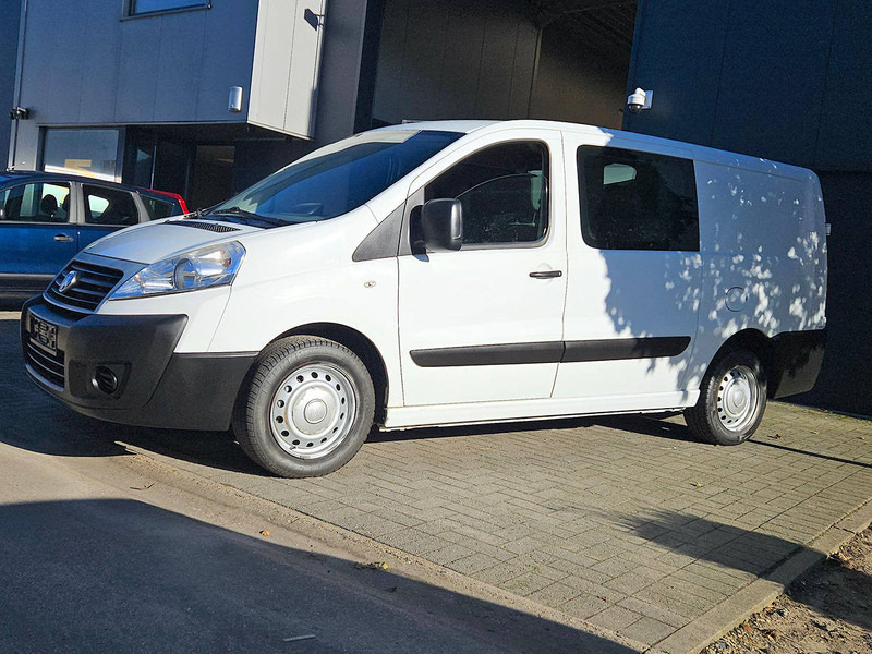 Fiat Scudo 130 MultiJet - 패널 밴 : 사진 2 Fiat Scudo 130 MultiJet - 패널 밴 : 사진 2