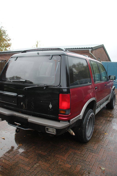 Ford Explorer - SUV : 사진 5 Ford Explorer - SUV : 사진 5