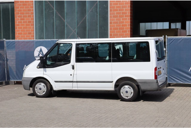 Ford Tourneo - 패널 밴 : 사진 2 Ford Tourneo - 패널 밴 : 사진 2