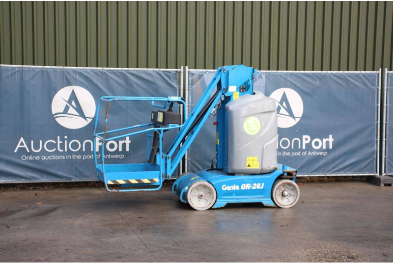 Genie GR-26J - 고가작업 플랫폼 : 사진 1 Genie GR-26J - 고가작업 플랫폼 : 사진 1