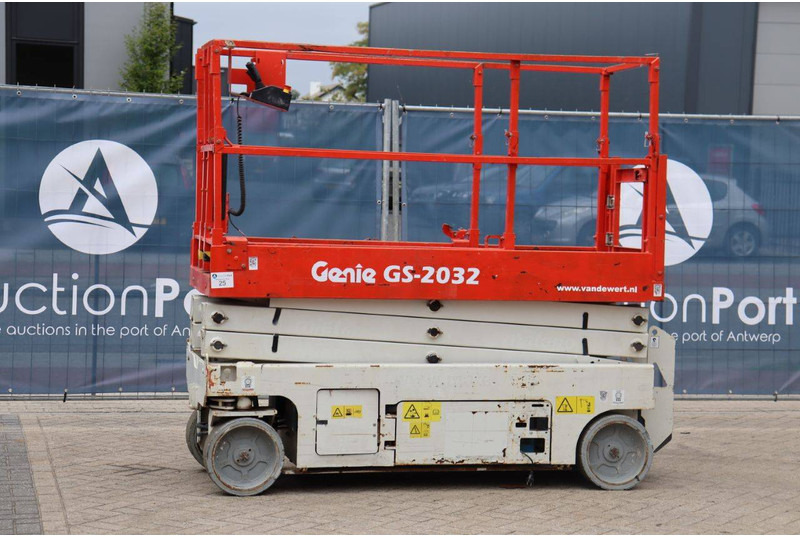Genie GS-2032 - 시저 리프트 : 사진 1 Genie GS-2032 - 시저 리프트 : 사진 1