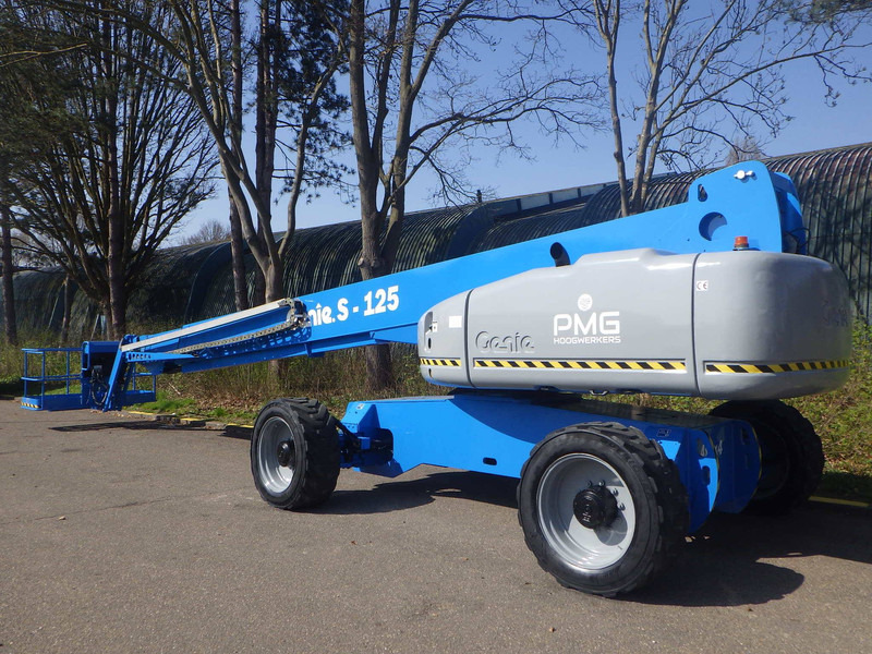 Genie S-125 - 텔레스코픽 붐 : 사진 3 Genie S-125 - 텔레스코픽 붐 : 사진 3