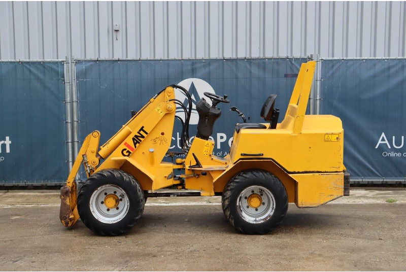 Giant V451T - 휠 로더 : 사진 2 Giant V451T - 휠 로더 : 사진 2