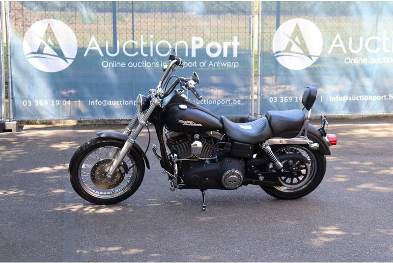Harley-Davidson Dyna Street Bob - 오토바이 : 사진 1 Harley-Davidson Dyna Street Bob - 오토바이 : 사진 1