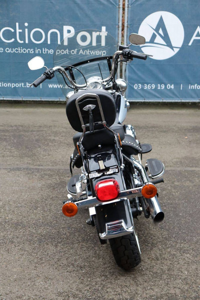 Harley-Davidson Heritage Softail Classic - 오토바이 : 사진 5 Harley-Davidson Heritage Softail Classic - 오토바이 : 사진 5