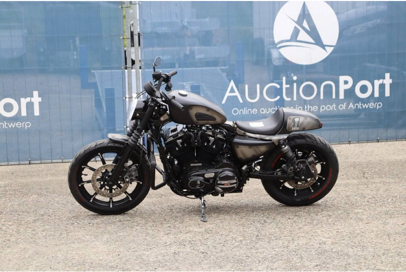 Harley-Davidson Sportster 883 Custom - 오토바이 : 사진 1 Harley-Davidson Sportster 883 Custom - 오토바이 : 사진 1
