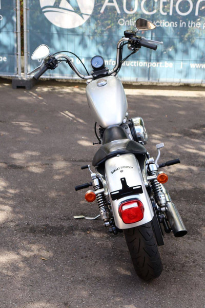 Harley-Davidson Sportster XL 883 Roadster - 오토바이 : 사진 5 Harley-Davidson Sportster XL 883 Roadster - 오토바이 : 사진 5