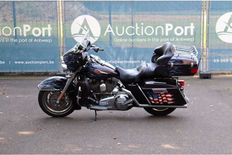 Harley-Davidson Ultra Classic CVO - 오토바이 : 사진 2 Harley-Davidson Ultra Classic CVO - 오토바이 : 사진 2