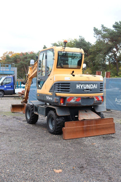 Hyundai 55W-9 - 휠 굴삭기 : 사진 4 Hyundai 55W-9 - 휠 굴삭기 : 사진 4
