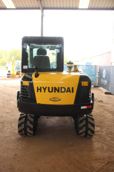 Hyundai R60-7 - 크롤러 굴삭기 : 사진 4 Hyundai R60-7 - 크롤러 굴삭기 : 사진 4