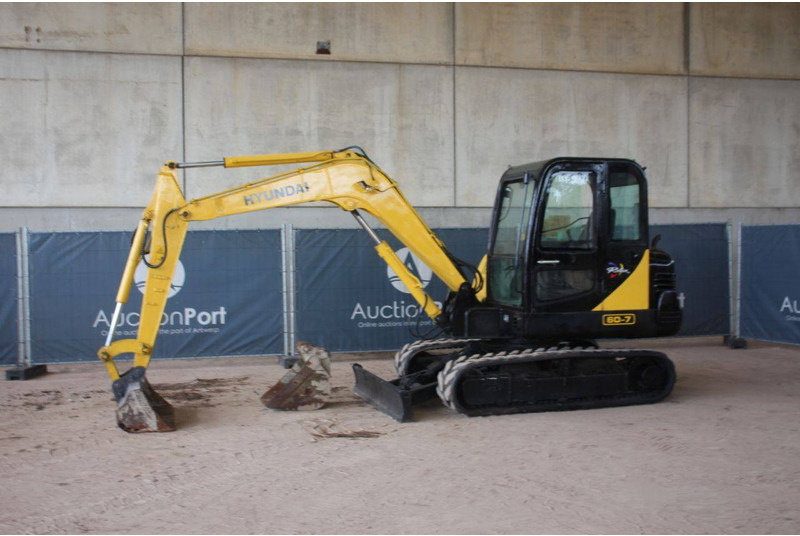 Hyundai R60-7 - 크롤러 굴삭기 : 사진 1 Hyundai R60-7 - 크롤러 굴삭기 : 사진 1