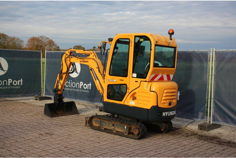 Hyundai Robex 18-9 - 미니 굴삭기 : 사진 3 Hyundai Robex 18-9 - 미니 굴삭기 : 사진 3