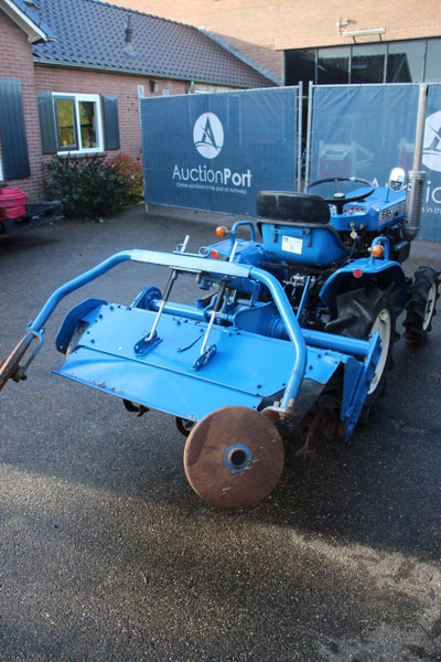 Iseki TX1210F - 장궤형 트랙터 : 사진 5 Iseki TX1210F - 장궤형 트랙터 : 사진 5