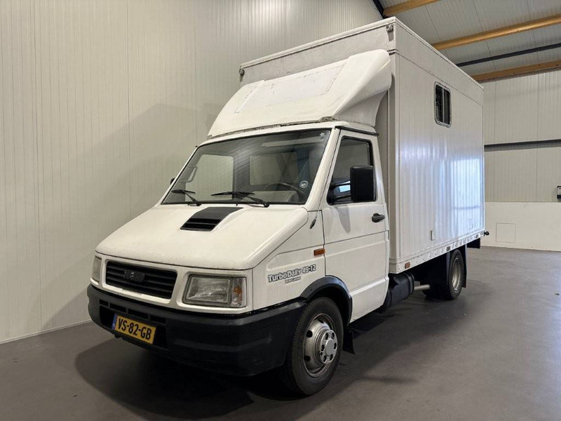 Iveco 49-12/35 - 말 수송 트럭 : 사진 1 Iveco 49-12/35 - 말 수송 트럭 : 사진 1