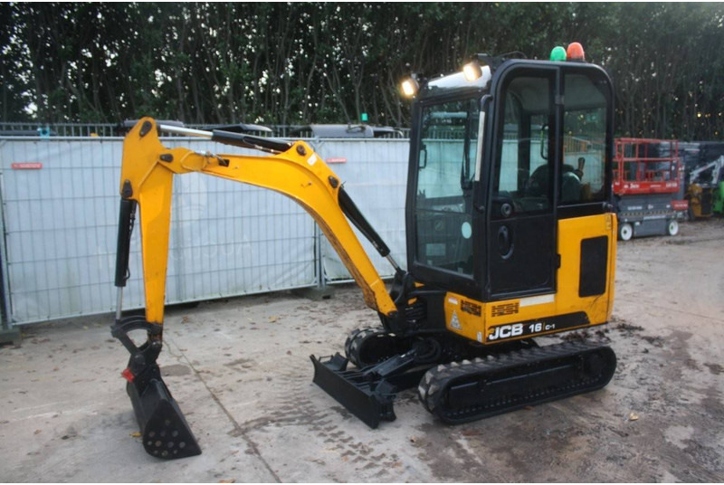 JCB 16C-1T3 - 미니 굴삭기 : 사진 1 JCB 16C-1T3 - 미니 굴삭기 : 사진 1