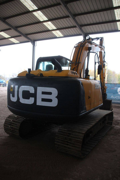 JCB JS131LC - 크롤러 굴삭기 : 사진 5 JCB JS131LC - 크롤러 굴삭기 : 사진 5
