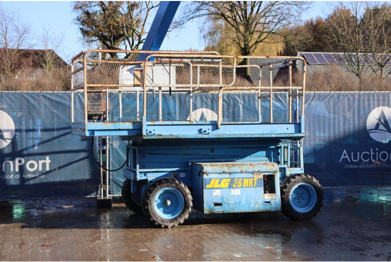 JLG 26 MRT - 시저 리프트 : 사진 1 JLG 26 MRT - 시저 리프트 : 사진 1