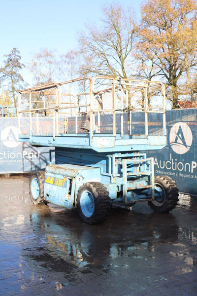 JLG 26 MRT - 시저 리프트 : 사진 4 JLG 26 MRT - 시저 리프트 : 사진 4