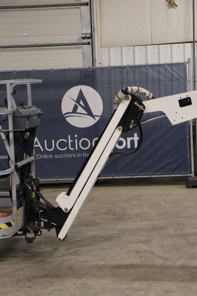 관절 붐 JLG H340AJ 4 WD : 사진 10 관절 붐 JLG H340AJ 4 WD : 사진 10