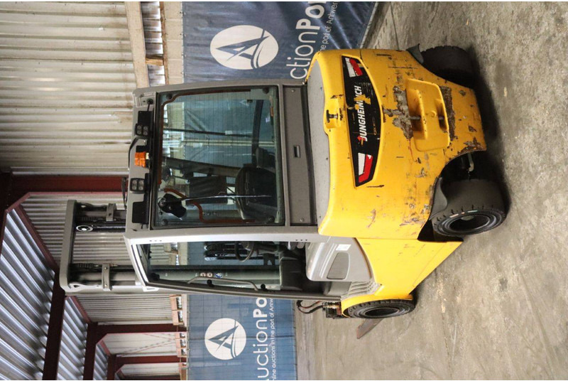 Jungheinrich EFG S30 - 전기 지게차 : 사진 4 Jungheinrich EFG S30 - 전기 지게차 : 사진 4