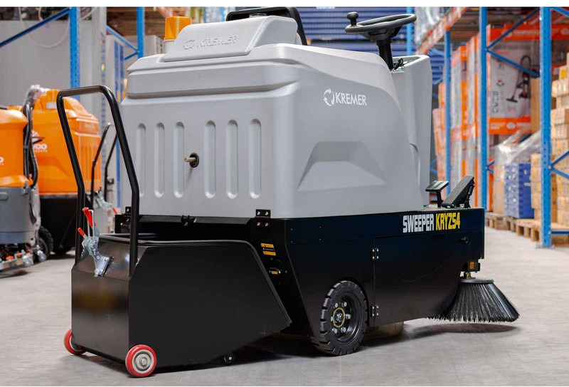 Kremer KRYZS4 Zit - 거리 청소 차량 : 사진 3 Kremer KRYZS4 Zit - 거리 청소 차량 : 사진 3