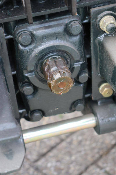 장궤형 트랙터 Kubota B7000 : 사진 19 장궤형 트랙터 Kubota B7000 : 사진 19