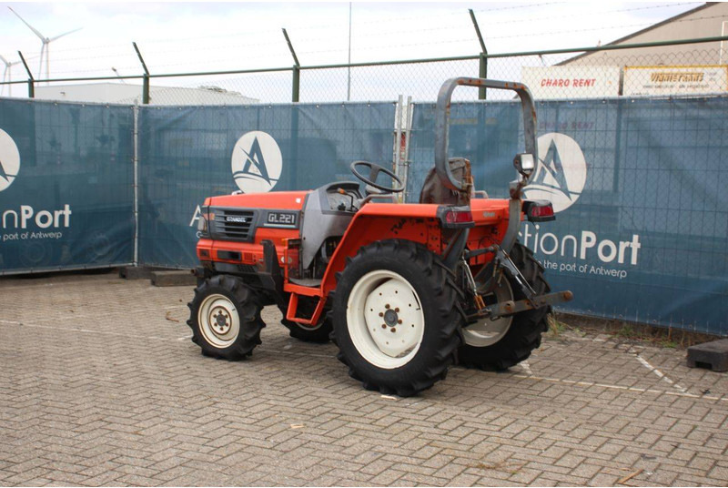 Kubota GRANDEL GL221 - 장궤형 트랙터 : 사진 3 Kubota GRANDEL GL221 - 장궤형 트랙터 : 사진 3
