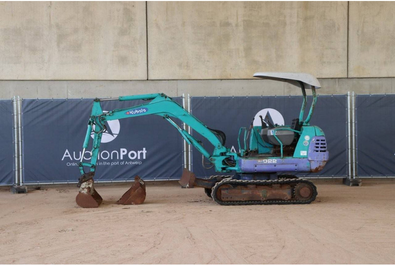 Kubota K-022 - 미니 굴삭기 : 사진 1 Kubota K-022 - 미니 굴삭기 : 사진 1