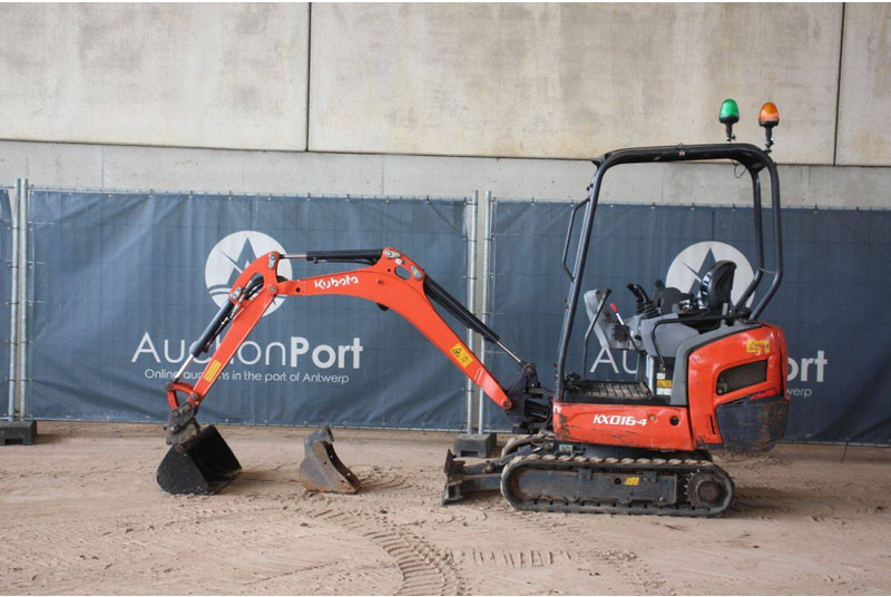 Kubota KX016-4 - 미니 굴삭기 : 사진 2 Kubota KX016-4 - 미니 굴삭기 : 사진 2
