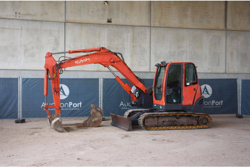 Kubota KX185-3 - 크롤러 굴삭기 : 사진 1 Kubota KX185-3 - 크롤러 굴삭기 : 사진 1