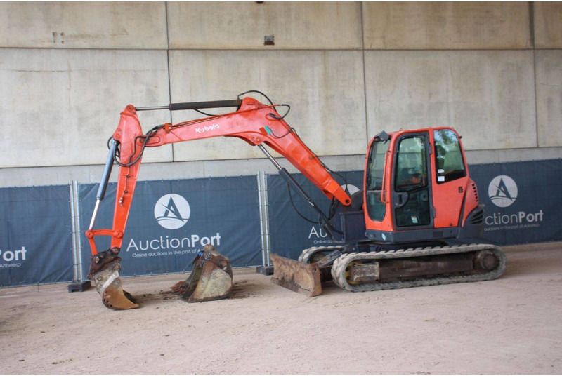 Kubota KX185-3 - 크롤러 굴삭기 : 사진 1 Kubota KX185-3 - 크롤러 굴삭기 : 사진 1