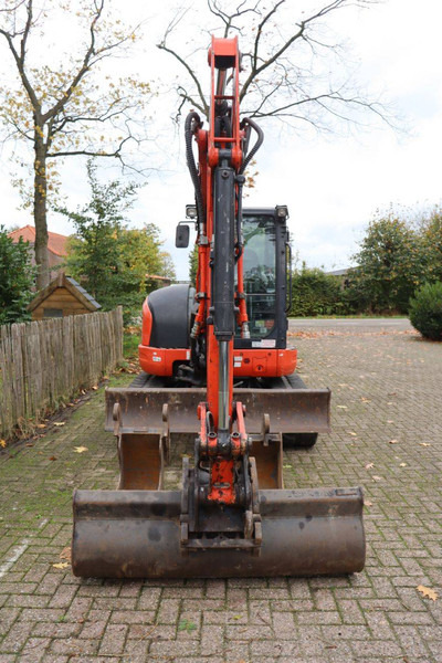 크롤러 굴삭기 Kubota U55-4 : 사진 8