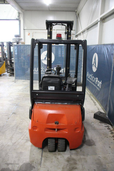 Linde E16C-02 - 전기 지게차 : 사진 4 Linde E16C-02 - 전기 지게차 : 사진 4