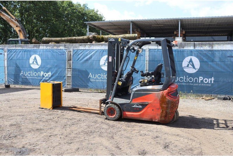 Linde E16C - 전기 지게차 : 사진 3 Linde E16C - 전기 지게차 : 사진 3