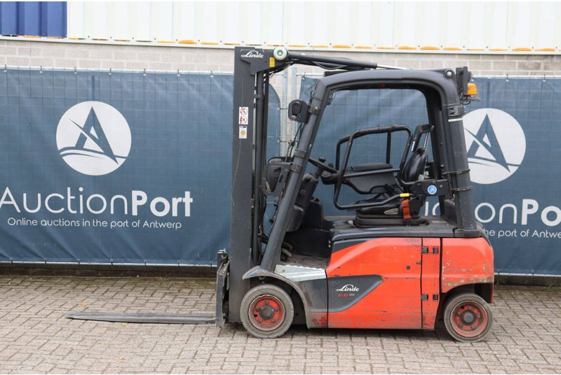 Linde E16P-02 - 전기 지게차 : 사진 2 Linde E16P-02 - 전기 지게차 : 사진 2