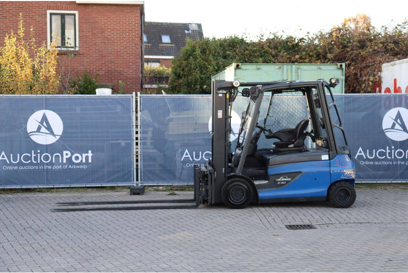 Linde E30L-01 - 전기 지게차 : 사진 1 Linde E30L-01 - 전기 지게차 : 사진 1