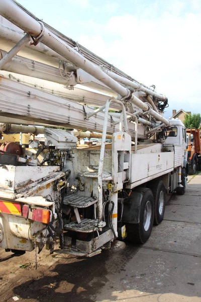 Mercedes-Benz 2631 - 크레인 트럭 : 사진 5 Mercedes-Benz 2631 - 크레인 트럭 : 사진 5