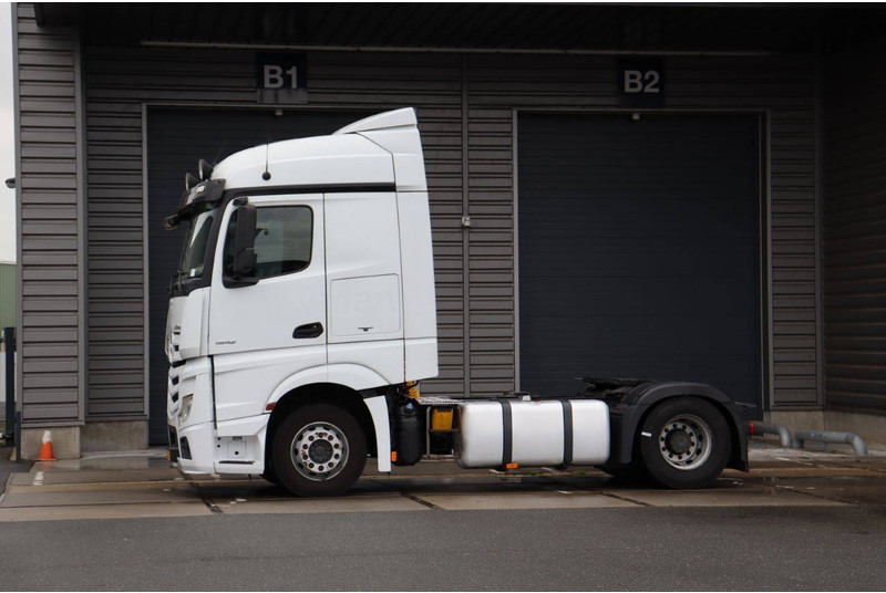 Mercedes-Benz ACTROS - 캡 새시 트럭 : 사진 1 Mercedes-Benz ACTROS - 캡 새시 트럭 : 사진 1