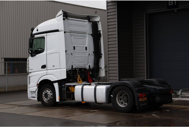 Mercedes-Benz ACTROS - 캡 새시 트럭 : 사진 4 Mercedes-Benz ACTROS - 캡 새시 트럭 : 사진 4