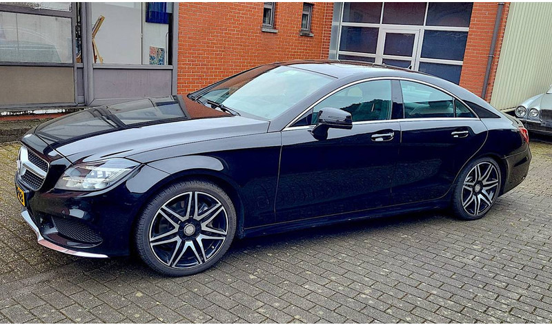 Mercedes-Benz CLS-Klasse 350 BlueTec AMG-Line - 차량 : 사진 1 Mercedes-Benz CLS-Klasse 350 BlueTec AMG-Line - 차량 : 사진 1