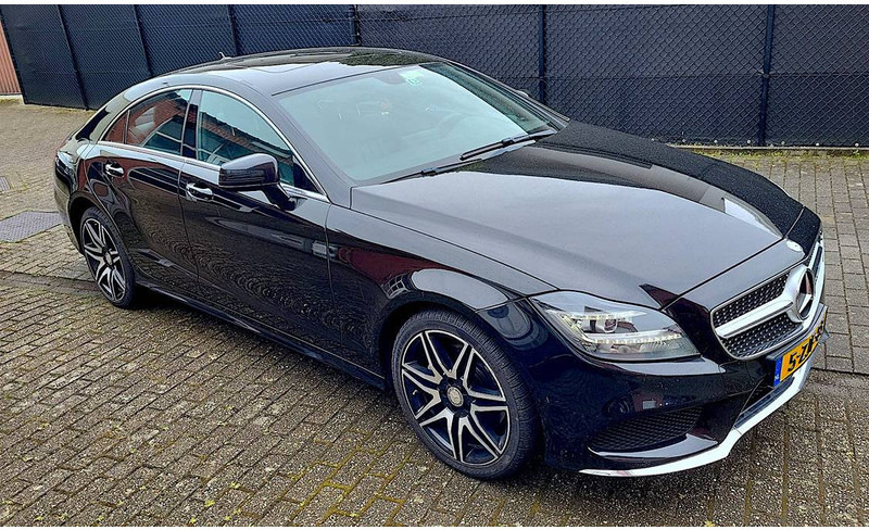Mercedes-Benz CLS-Klasse 350 BlueTec AMG-Line - 차량 : 사진 2 Mercedes-Benz CLS-Klasse 350 BlueTec AMG-Line - 차량 : 사진 2