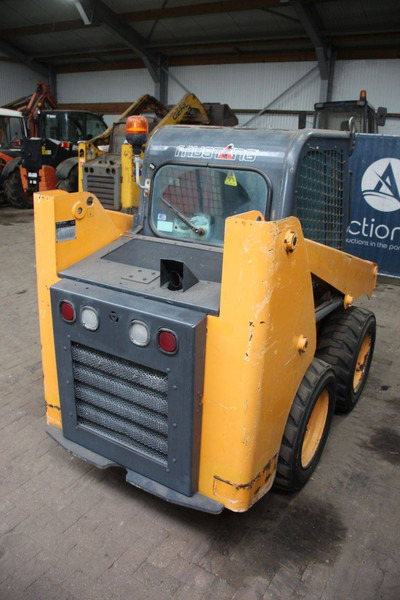 Mustang R135 - 휠 로더 : 사진 5 Mustang R135 - 휠 로더 : 사진 5