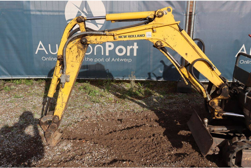 미니 굴삭기 New Holland E10SR : 사진 15 미니 굴삭기 New Holland E10SR : 사진 15