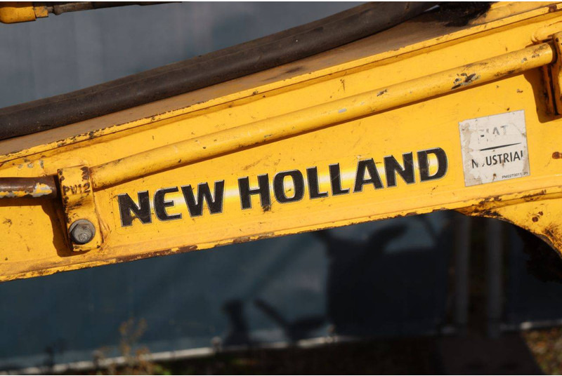 미니 굴삭기 New Holland E10SR : 사진 14 미니 굴삭기 New Holland E10SR : 사진 14
