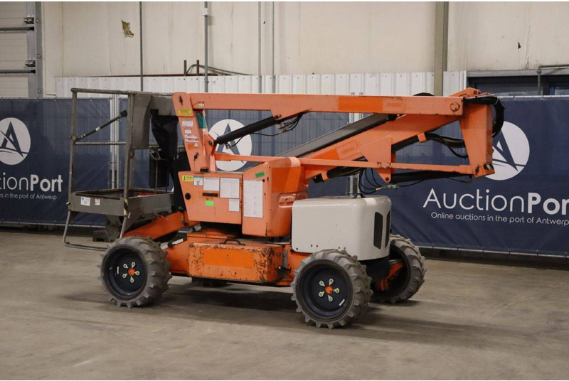 Niftylift HR12DE - 관절 붐 : 사진 4 Niftylift HR12DE - 관절 붐 : 사진 4