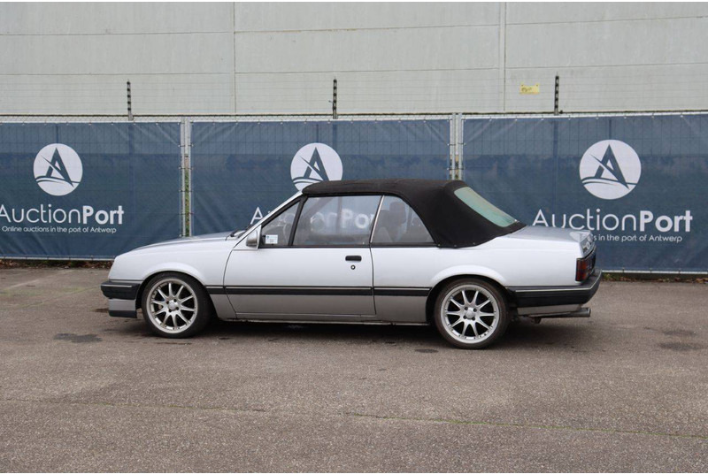 Opel ASCONA-C - 차량 : 사진 3 Opel ASCONA-C - 차량 : 사진 3
