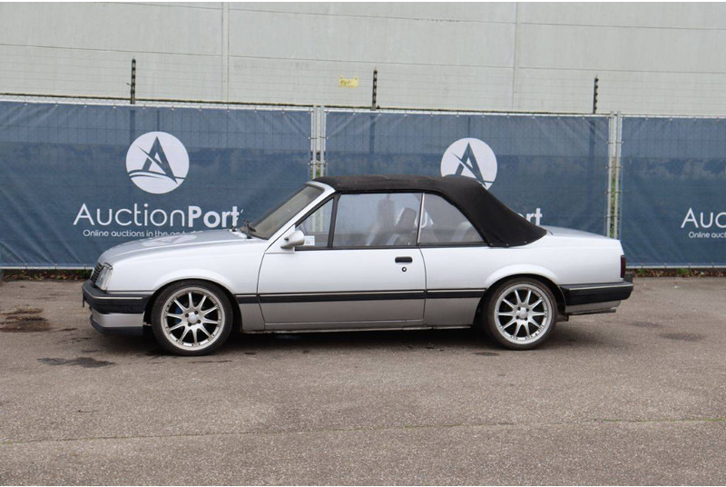 Opel ASCONA-C - 차량 : 사진 1 Opel ASCONA-C - 차량 : 사진 1